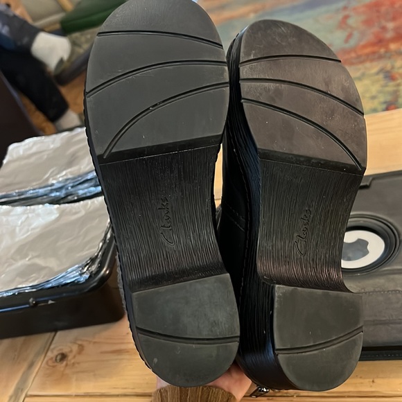 Clarks women’s Presley Pierce boot. Lightly used. Love them just purging some. - Picture 4 of 5